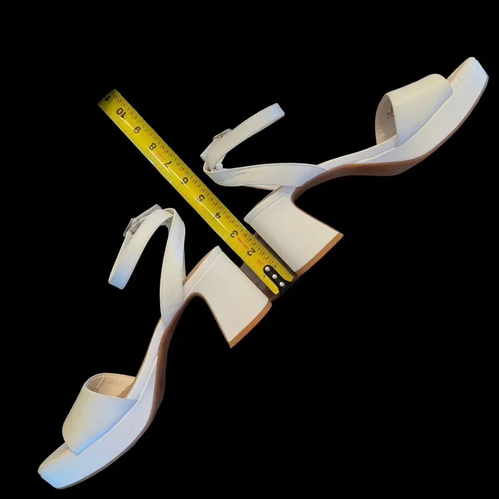 Copper Key Adore Leather Platform Sandals size 7.5 White